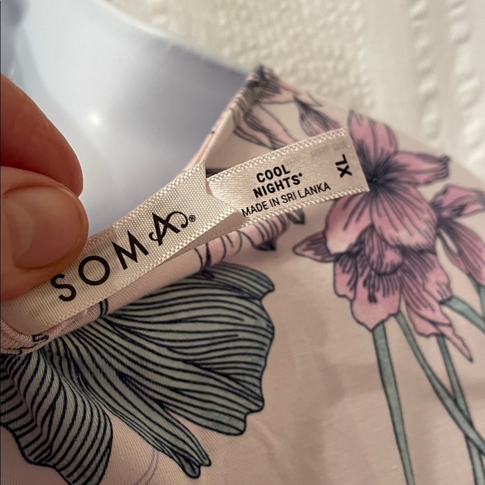 Soma Pink Floral cool nights night dress. Size xl - Picture 5 of 6